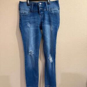 YMI  Distressed Jeans Size 1